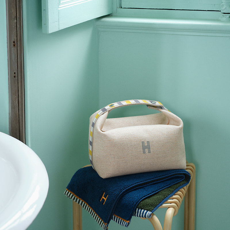 HERMES☆Bride-a-Brac au Carre ケース、ラージモデル Hermes Bride-A-Brac Au Carre Case PM Vert Foret H Natte